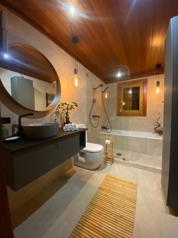 Wooden Double Room Minde Екстериор снимка