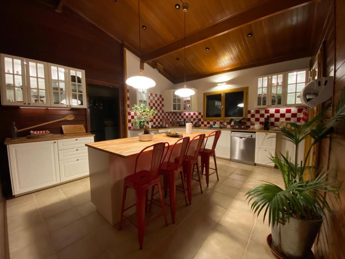 Wooden Double Room Minde Екстериор снимка